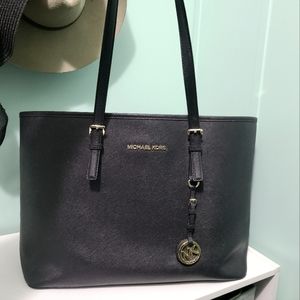 Michael Kors Tote